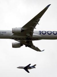 První let Airbusu A350-1000 v Colomiers u Toulouse