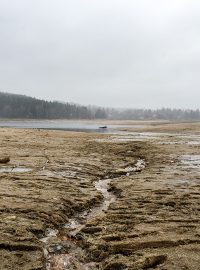 Hladina sečské přehrady je 5 metrů pod normálem