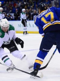 Radek Faksa v zápase proti St. Louis