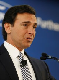 Mark Fields , CEO společnosti Ford Motor Co. na tiskové konferenci