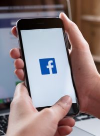Přihlášení k facebookovému účtu