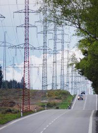 Nové vedení jde v těsné blízkosti silnice I/34