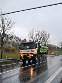 Vysokorychlostní váhy u Velkého Meziříčí za sebou mají poslední testy