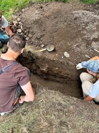 Česko-německý tým archeologů zkoumá rýžoviště cínu v Krušných horách