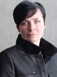 Lenka Bradáčová