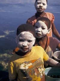 Cabo Delgado (Mozambique Cabo Delgado Pemba children with natural facemasks which protect from the sun and soften skin)