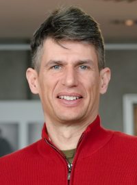 Jan Bureš, ekonom