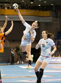 Markéta Jeřábková a Iveta Luzumová, dvě opory házenkářské reprezentace
