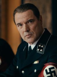 Sebastian Koch ve filmu Nikdy neodvracej zrak