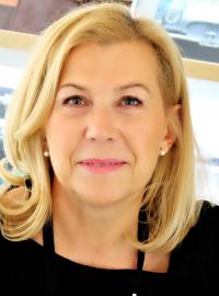 Bylinky zažívají poslední dobou velký boom, a to nejen v české, ale i světové kuchyni. Foodblogerka a cestovatelka Dagmar Heřtová je navíc vítá pro jejich zdravotní benefity.