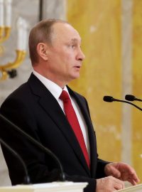 Prezidenti Vladimir Putin a Alexandr Lukašenko na snímku z dubna 2018