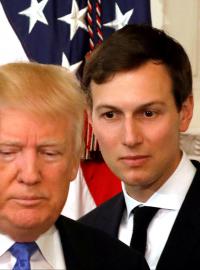 Americký prezident Donald Trump a jeho zeď Jared Kushner