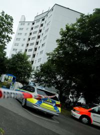 V západoněmeckém městě Wuppertal preventivně evakuovali 11podlažní dům.