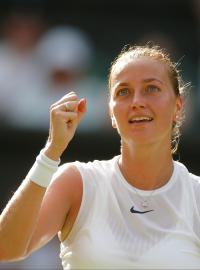 Petra Kvitová a její radost po vítězství v prvním kole Wimbledonu.