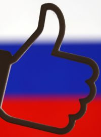 Politickou reklamu zadávanou z Ruska, která měla před prezidentskými volbami v USA rozdělit americkou společnost, mohlo na facebooku shlédnout 126 milionů Američanů