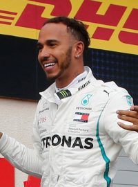 Lewis Hamilton vyhrál obnovenou Velkou cenu Francie