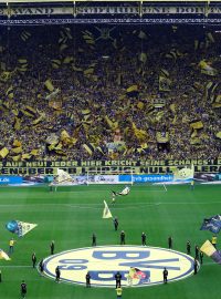 Proslulá Südtribüne na dortmundském stadionu