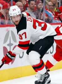 Pavel Zacha bude o návrat do NHL usilovat na farmě