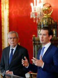 Prezident Alexander Van der Bellen a kancléř Sebastian Kurz