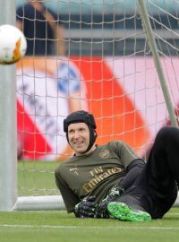 Petr Čech na tréninku v Baku