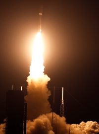 Americká raketa Atlas vynesla do vesmíru jednu z posledních družic pro novou komunikační síť vzdušných sil Spojených států