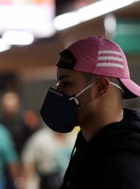 Roušky se v Brazílii rychle rozšířily