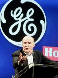 Ve věku 84 let zemřel bývalý šéf GE Jack Welch