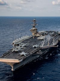 Americká letadlová loď USS Theodore Roosevelt