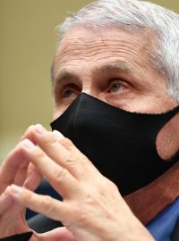 Uznávaný epidemiolog Anthony Fauci