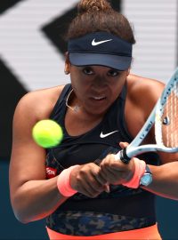 Třetí nasazená Naomi Ósakaová (na snímku) zahájila tenisové Australian Open výhrou 6:1, 6:2 nad Anastasií Pavljučenkovovou