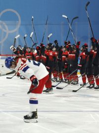 České hokejistky podlehly na olympijských hrách v Pekingu Japonsku 2:3 po samostatných nájezdech a v základní skupině B skončily druhé