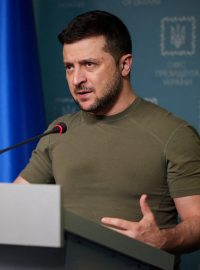 Ukrajinský prezident Volodymyr Zelenskyj během tiskové konference (foto z 12. března 2022)