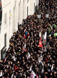 Protestů se podle policie zúčastnilo více než milion lidí