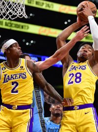 Rui Hachimura a Jarred Vanderbilt z Lakers