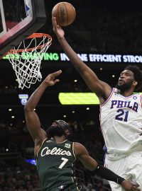 Nejproduktivnějším hráčem Philadelphie v zápase proti Bostonu byl Joel Embiid