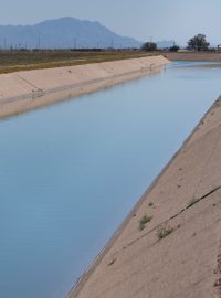 Řeka vysychá nejen kvůli čerpání velkého množství vody, ale také v důsledku klimatických změn