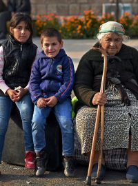 Desítky tisíc Arménů opouští Náhorní Karabach