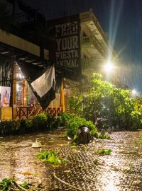 Následky hurikánu Lidia ve městě Puerto Vallarta