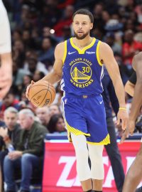 Stephen Curry je prvním hráčem, který letos dvakrát nastřílel přes 40 bodů