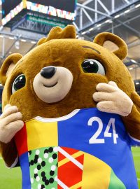 mascot UEFA