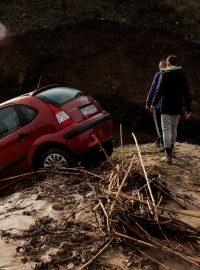 Vláda kvůli katastrofě ve středu vyhlásila třídenní státní smutek