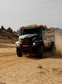 Český pilot kamionu Martin Macík na Rallye Dakar 2025 ovládl už třetí etapu a upevnil si vedení v průběžném pořadí