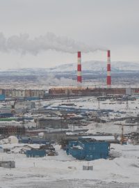 Sibiřské těžařské město Norilsk, které se propadá do bažiny