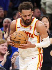 Trae Young byl ze zápasu s Orlandem vyloučen