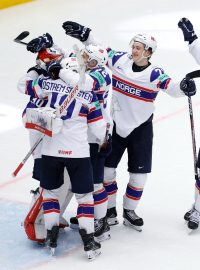 Norští hokejisté slaví těsnou výhru nad Maďarskem a udržení elitní kategorie mistrovství světa