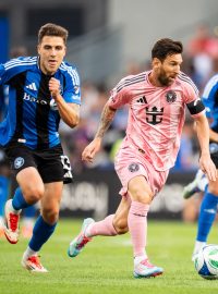 Lionel Messi utekl hráčům Montrealu a po skvostném sólu zavěsil míč do sítě