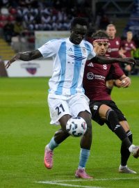 Fotbalisté Sparty bojují na půdě Rigy