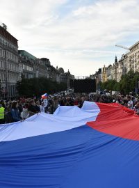 Protestu si všimly i zahraniční agentury jako americká AP, německá DPA nebo rakouská APA