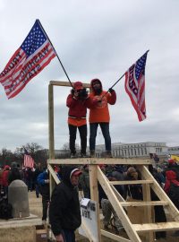 Starostka Washingtonu vyhlásila od šesti hodin odpoledne tamního času zákaz vycházení v celém městě