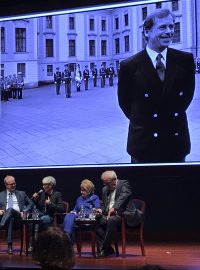 Václav Havel po 30 letech znovu promluvil v Kongresu. Bylo to z filmového plátna a pod záštitou současných demokratů i republikánů.